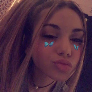 Meet your Posher, Isabella